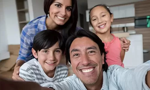 Woman happy with rewards - Oregon State Credit Union Woman happy with rewards - Oregon State Credit Union